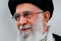دیدار تصویری رهبر انقلاب با مردم تبریز: حادثه ۲۹ بهمن تبریز موجب ثمردهی انقلاب شد/جوانان بدانند امروز دشمن چه چیزی را هدف گرفته