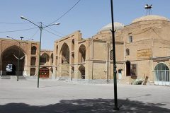 مسجد سرخ ساوه