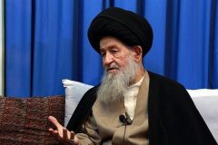 رهبر انقلاب: آیت‌الله علوی گرگانی همواره وفادارانه در کنار مردم و پشتیبان نظام بودند