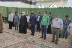 رئیس قوه قضاییه نماز ظهر و عصر امروز را در میان مردم جنوب تهران به جا آورد/ گفتگوی چهره به چهره حجت‌الاسلام والمسلمین محسنی اژه‌ای با مردم روزه‌دار و نمازگزار مسجد رضوی