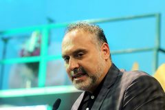 تعجب شاعر اصلاح‌طلب از دلسوزی آمریکا برای داغدیدگان آبادان