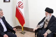 رهبر انقلاب در پاسخ به نامه دبیرکل جهاد اسلامی فلسطین: ثابت کردید هر بخش از مقاومت به‌تنهایی می‌تواند بینی دشمن را به خاک بساید