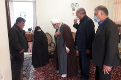 بهره‌مندی از رهنمودهای خانواده شهدا موجب پیشرفت در کارهاست