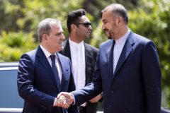 امیرعبداللهیان خطاب به همتای آذربایجانی: مرز ایران و ارمنستان باید بدون تغییر حفظ شود