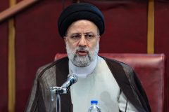 رئیسی: مردم سرمایه انقلاب‌ هستند/ تمام تلاش ما باید برای افزایش امید باشد