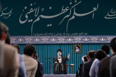 روایتی از دیداری پر امید با یک حامی همیشگی/ در قنوت‌تان برایم به اسم دعا کنید!