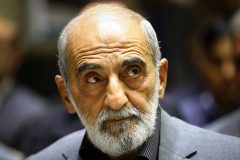 مدیران کیهان و اطلاعات به یکدیگر تبریک گفتند!