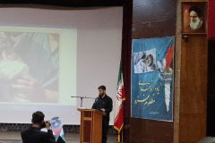 مدیحه سرایی پیرایش در یادواره شهدای غزه