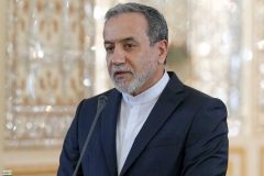 عراقچی: درباره هیچ موضوعی غیر از هسته‌ای و تحریم‌ها مذاکره نمی‌کنیم