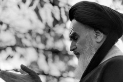 رویکرد امام خمینی (ره) در مقابل زیاده‌خواهی‌های نظام سلطه