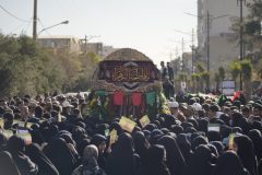 قابی متفاوت از بدرقه شهید گمنام در ساوه