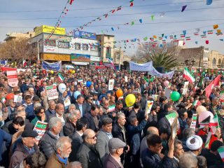 ساوه یکپارچه ایستاد