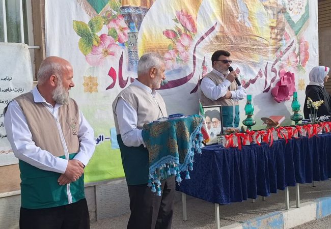 چهارشنبه‌های امام رضایی در مدارس روستای الوسجرد ساوه