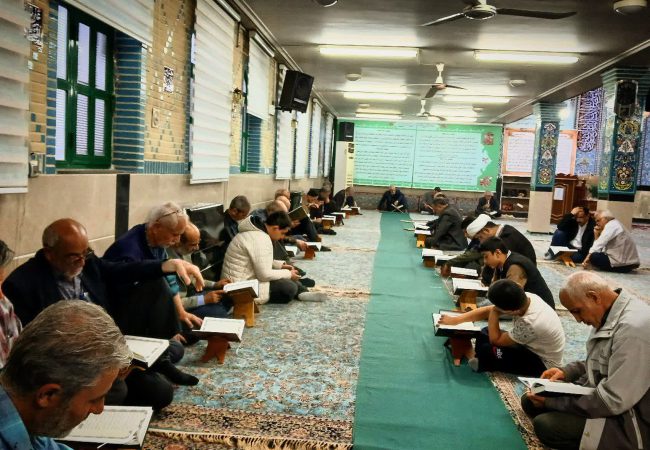 محافل جزءخوانی قرآن کریم در مساجد ساوه